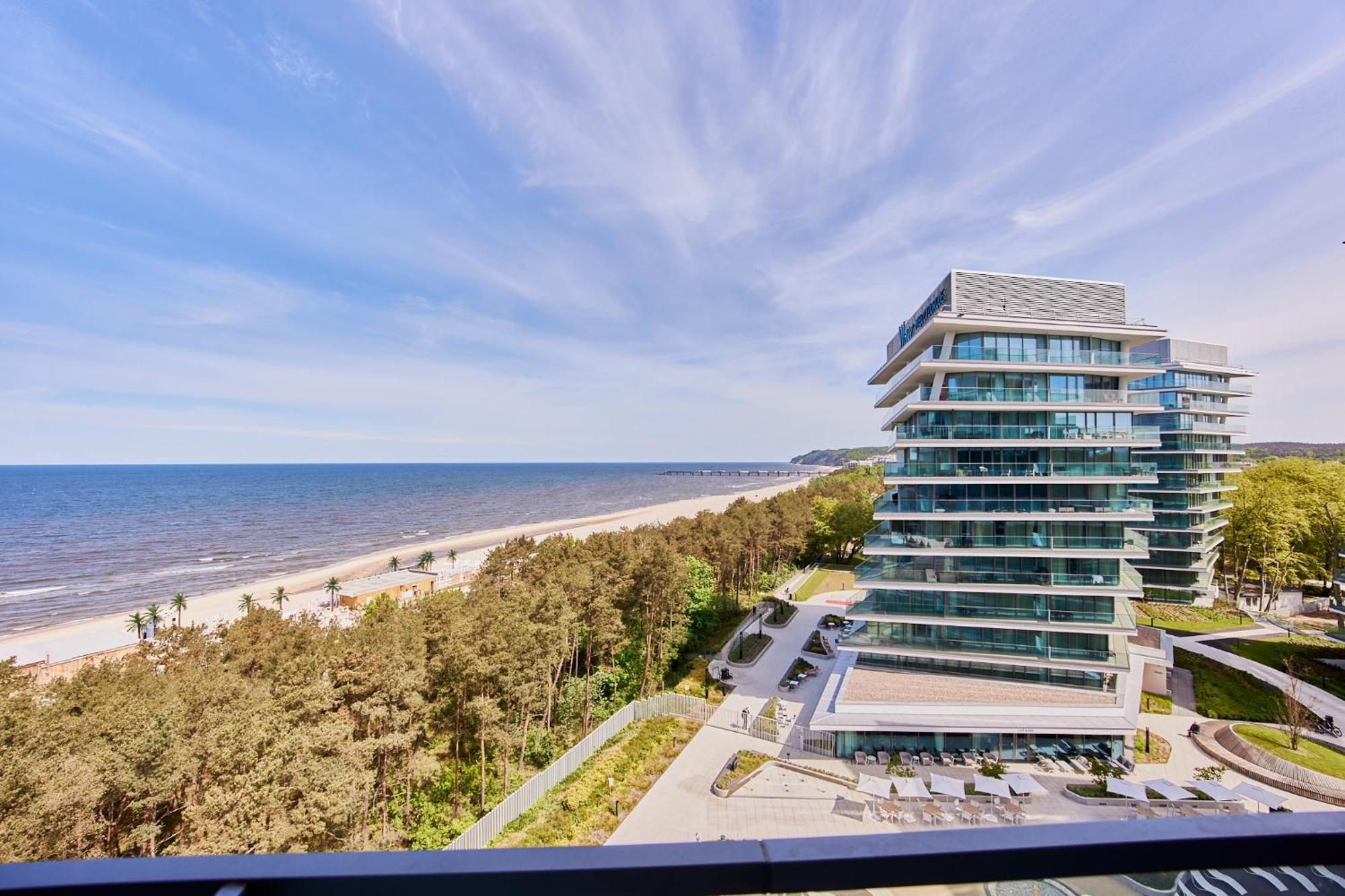 Wave Sea View & A756 *